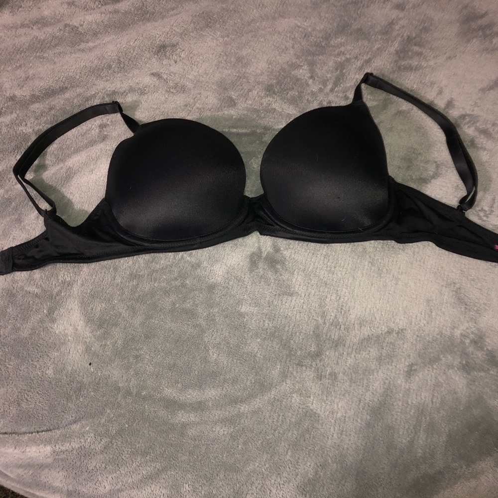 bra 32DD